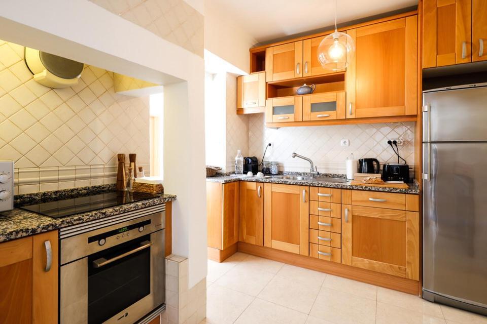 Lisbon Alfama Terrace Apartment Ngoại thất bức ảnh